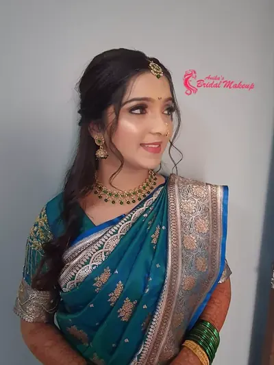 Engagement glam look in Thane