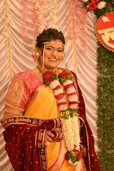 Maharashtrian bridal makeup in Navi Mumbai