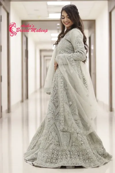 Muslim reception look with a smoky eye, Thane